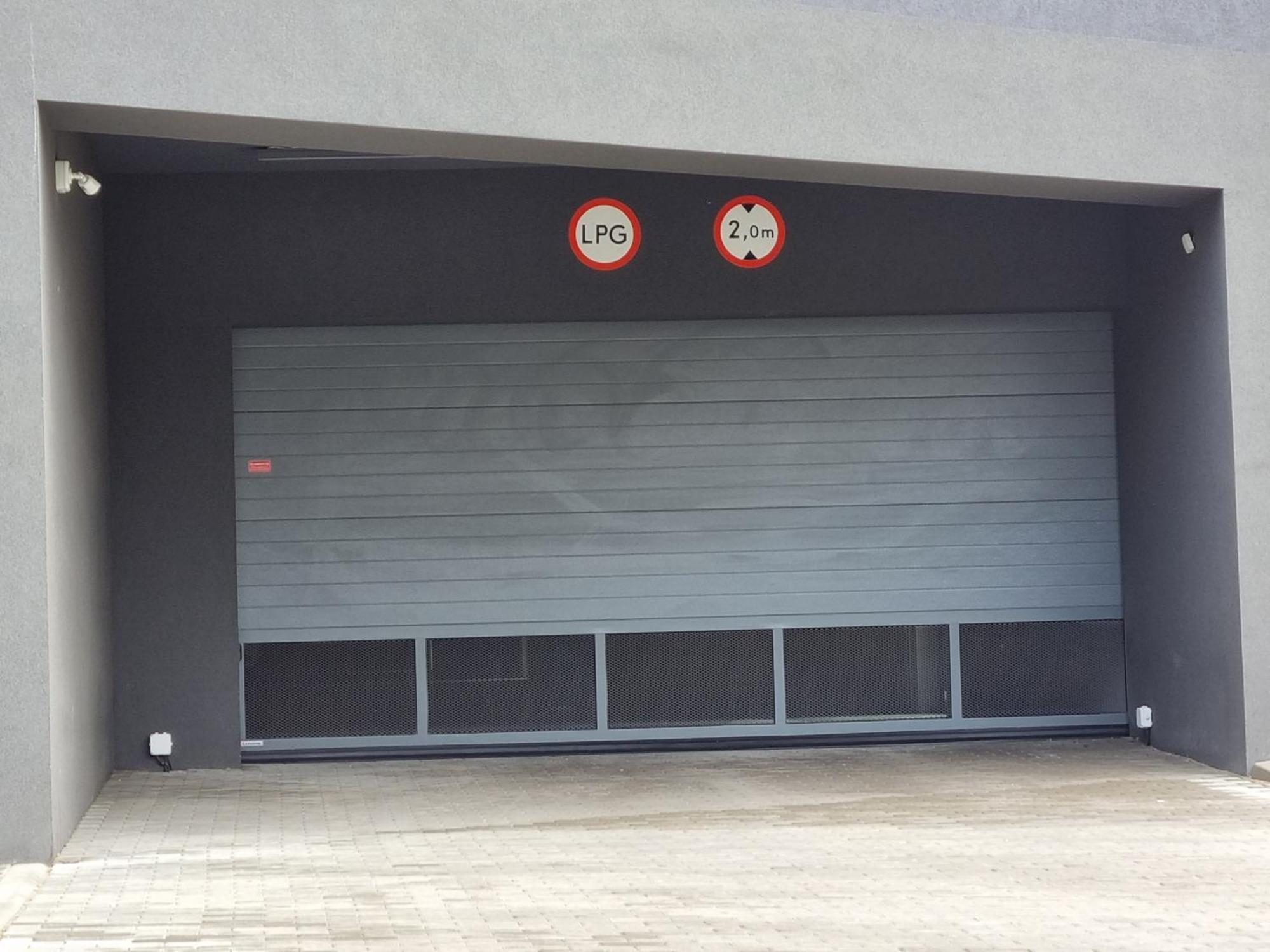 Q Apart Meta - Manufaktura, Klimatyzacja I Parking Gratis, Fv, Gwarancja Zadowolenia ウッチ エクステリア 写真